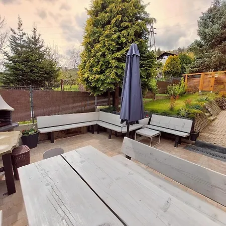 Pod Bukowym Lasem * Meszna