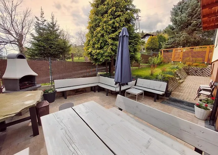 Pod Bukowym Lasem * Meszna